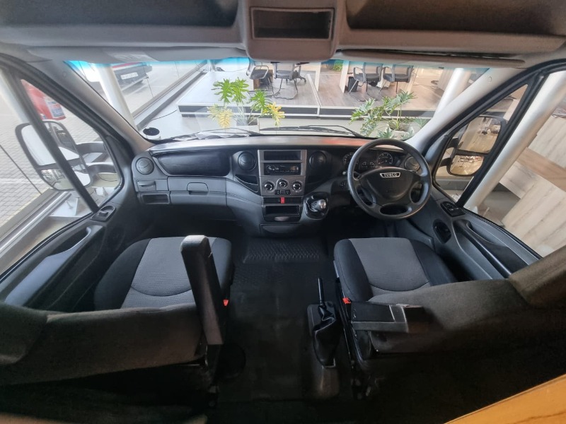 2016 IVECO Daily 4 Berth Motorhome - Image 5