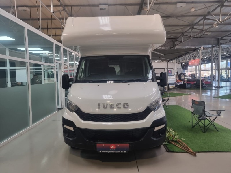 2018 IVECO Daily 6 Berth Motorhome - Image 3