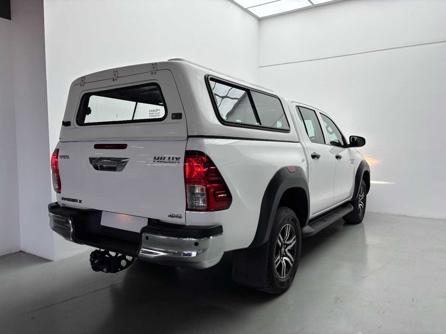 2024 TOYOTA Hilux 2.4gd-6 Raider X 4x4 a/T P/U D/c - Image 2