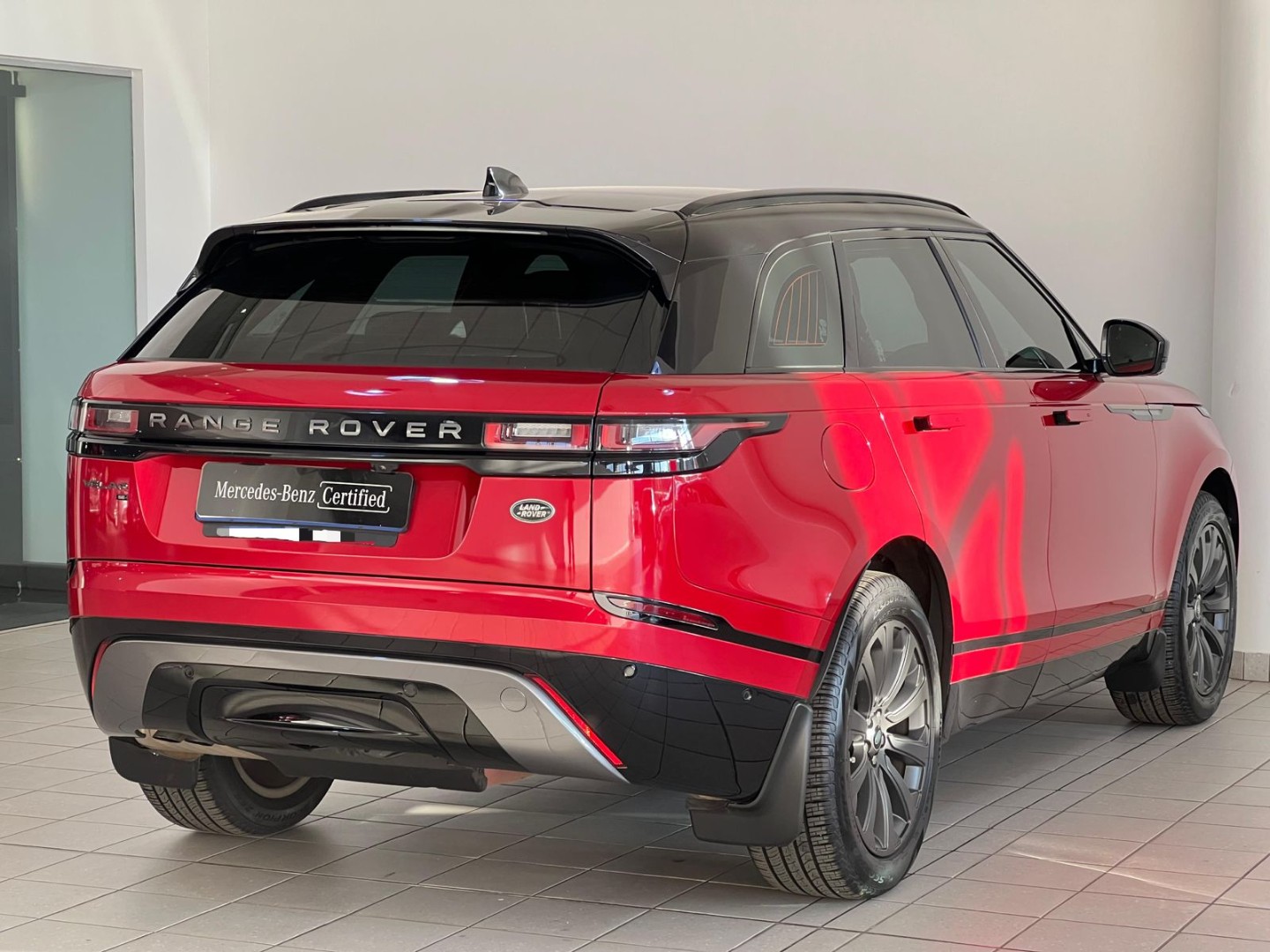 2021 Non Franchise Passenger Velar Range Rover 2.0d Se (D200) - Image 4