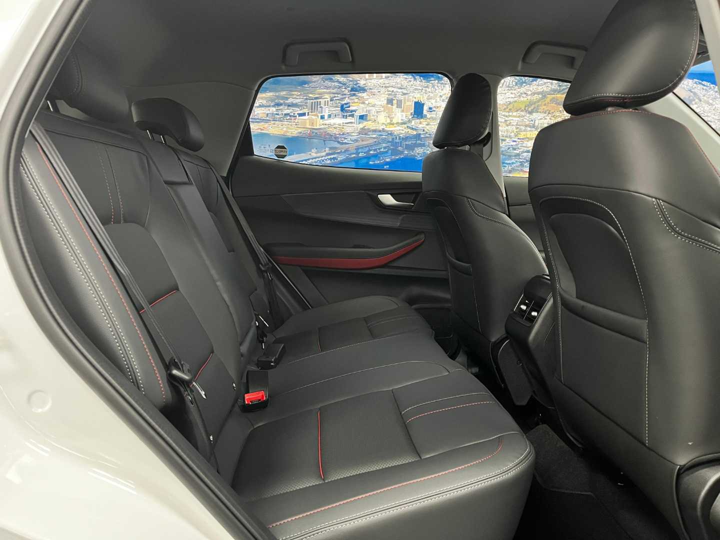 2025 CHERY Tiggo 4 Pro 1.5 Lit Cvt - Image 16