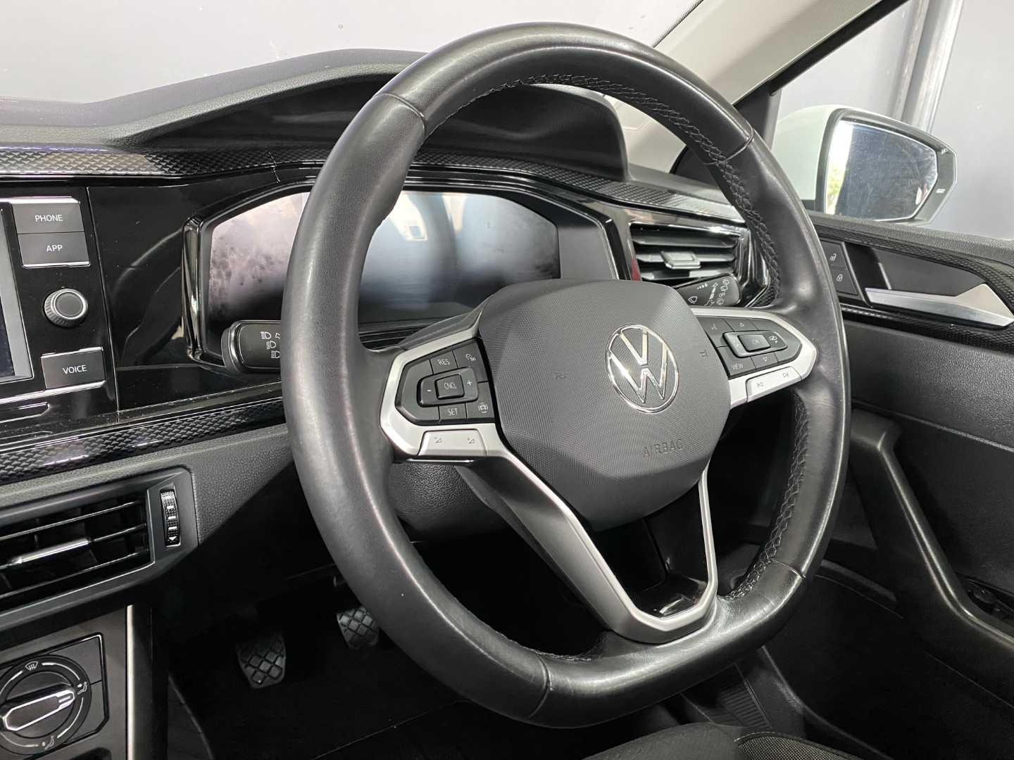 2024 VOLKSWAGEN Polo Playa / 1.0 Tsi Life - Image 16