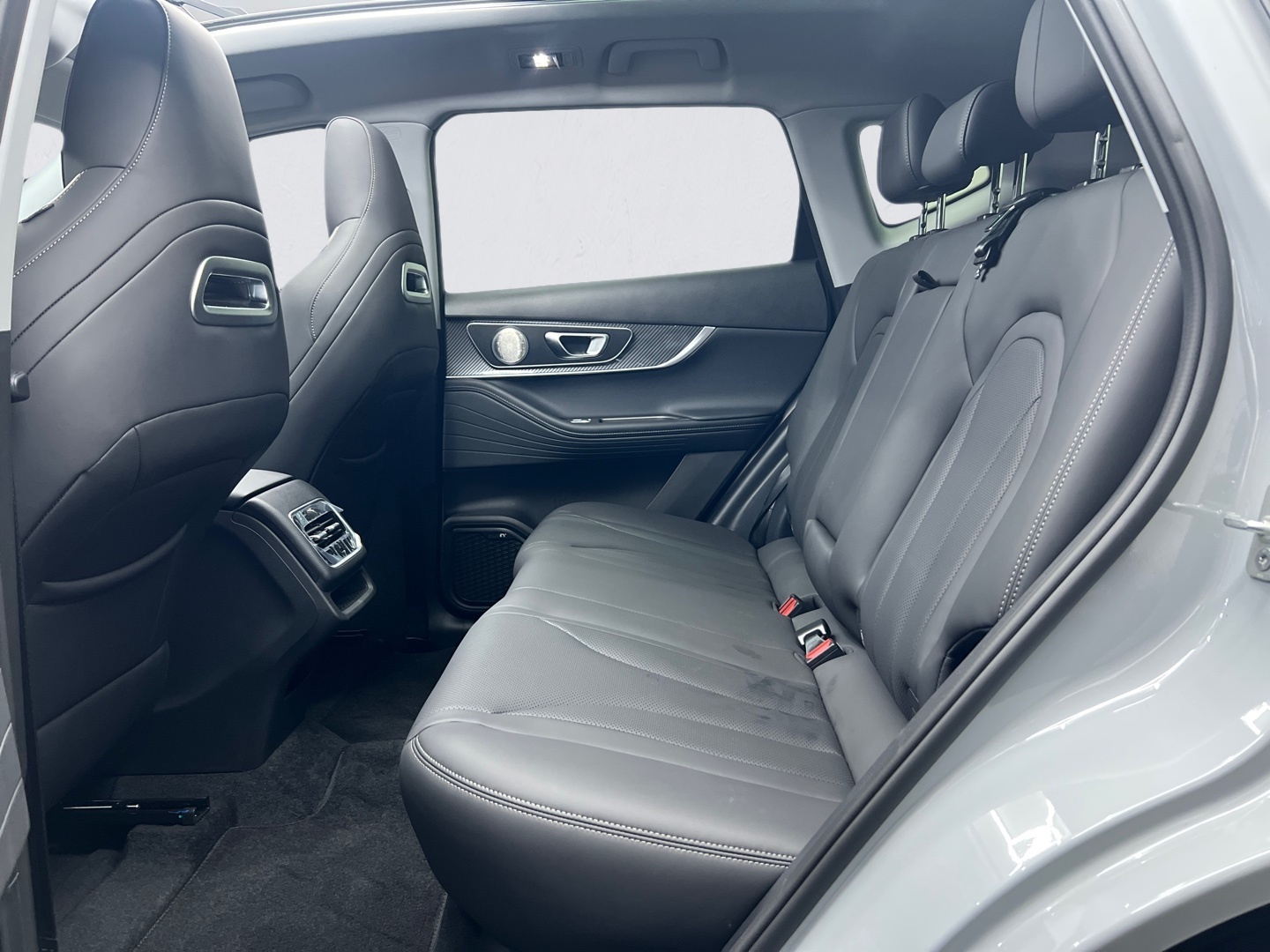 2025 CHERY Tiggo 7 1.6t Legacy - Image 12