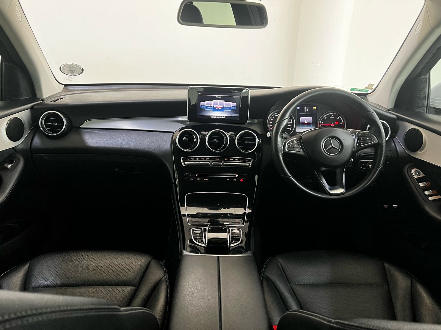 2017 Mercedes-Benz Passenger Mercedes-Benz GLC 220 d (X253) ZA - Image 19