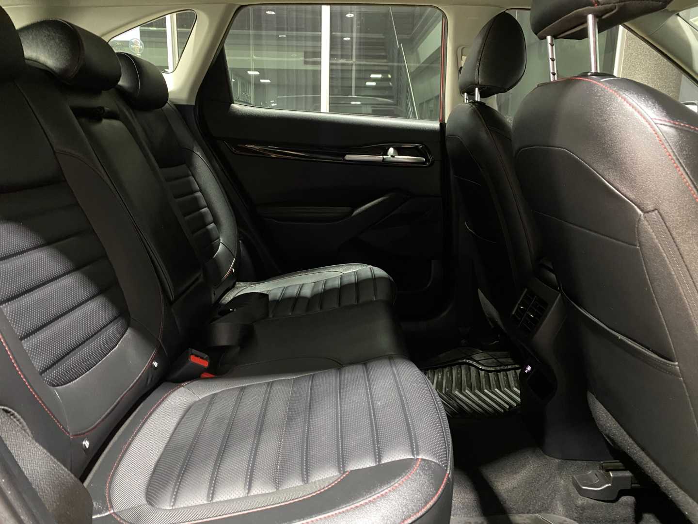 2022 KIA Seltos 1.4t Dct Gt-line - Image 10