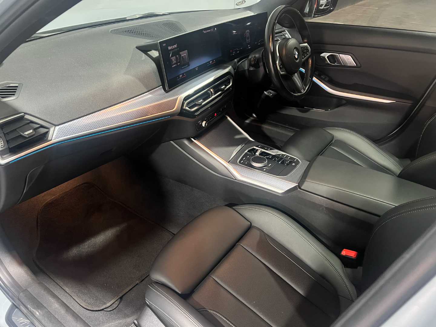 2024 BMW 3 Series (G20) 320i M Sport a/T - Image 6