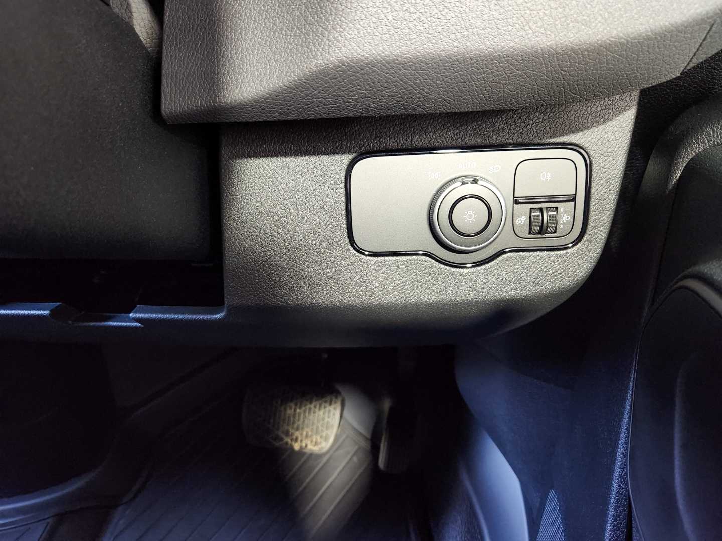 2025 Mercedes-Benz Medium Commercial MB 519 CDI Sprinter PV AWD PRO - Image 18