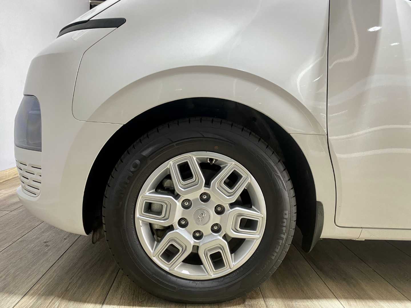 2023 HYUNDAI H-1/Staria Staria 2.2d Executive a/t - Image 6