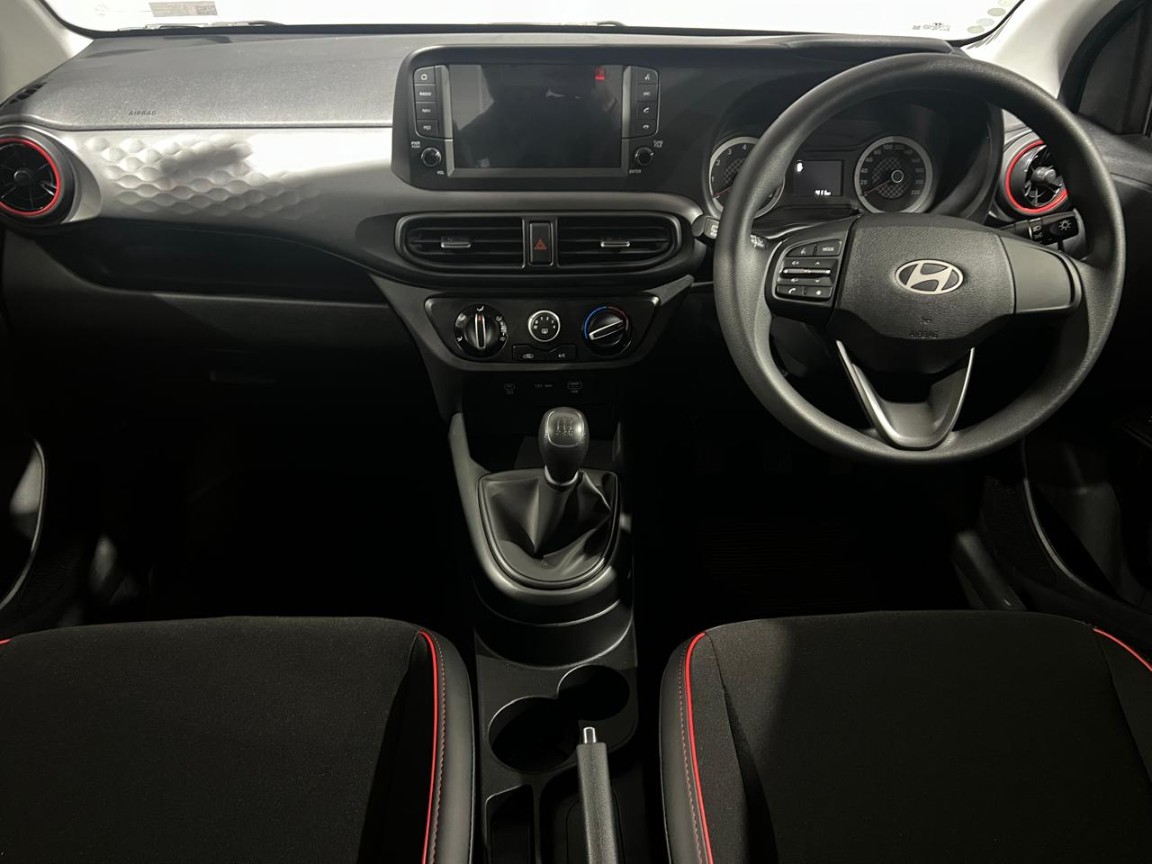 2025 HYUNDAI Grand I10 1.0 Premium M/T My24 - Image 18