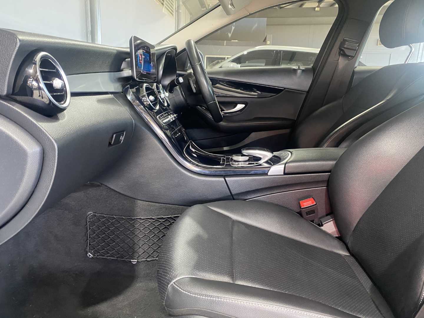 2020 MERCEDES-BENZ C Class (2014) C180 a/t - Image 8
