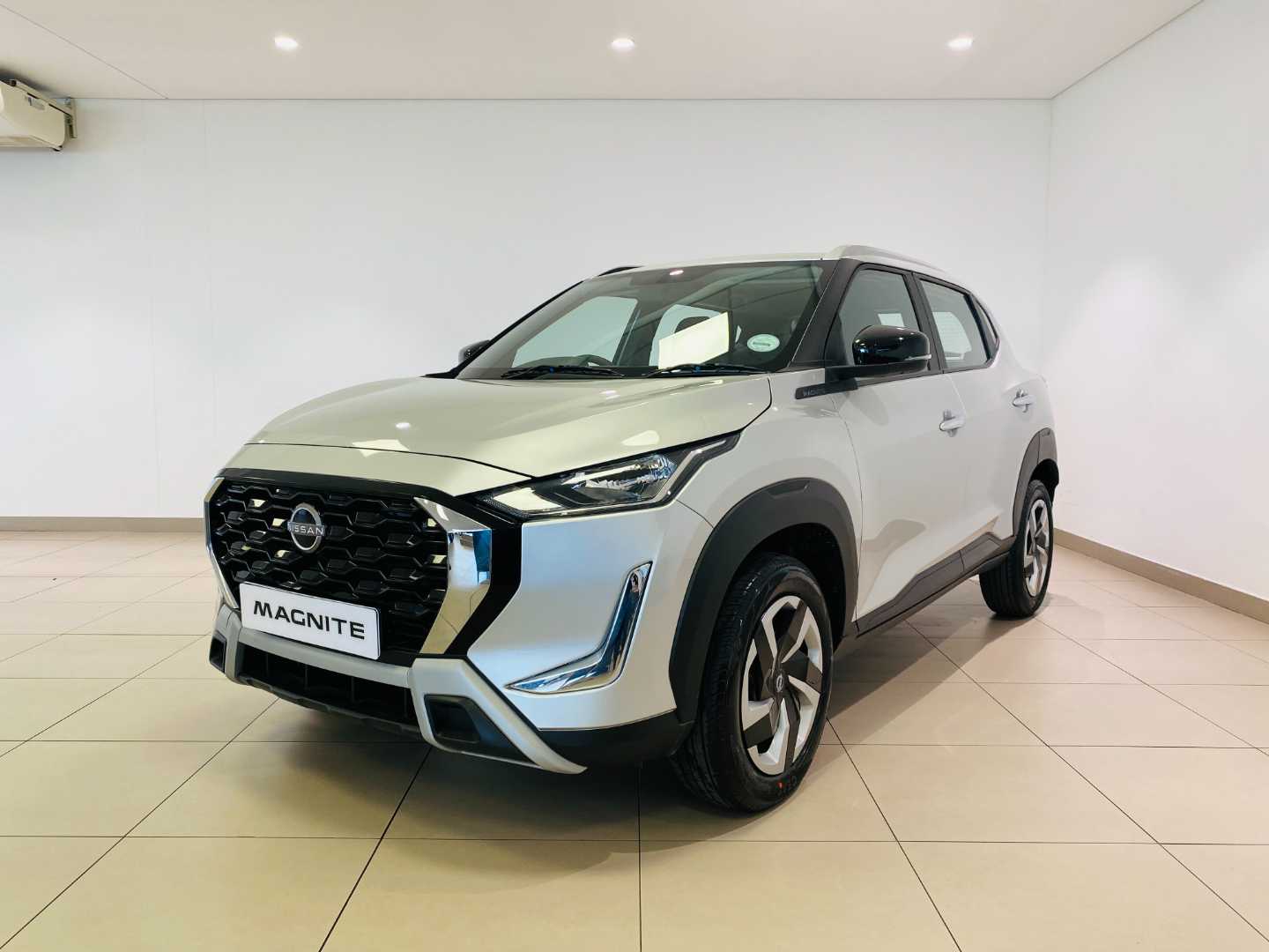 2025 NISSAN Magnite 1.0 Visia Mt*