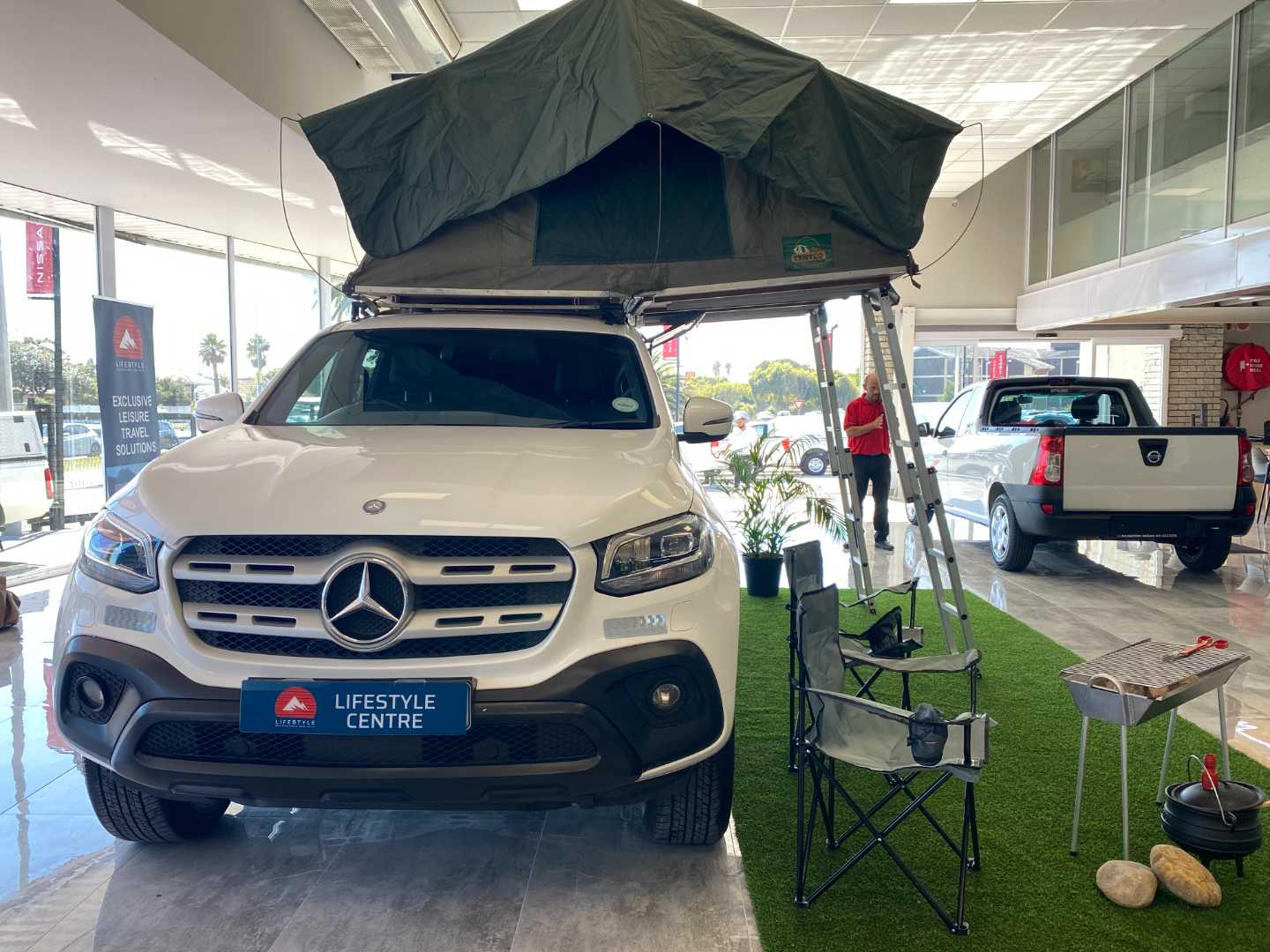 2019 MERCEDES-BENZ X250d 4x4 Progressive a/t Equip - Image 8