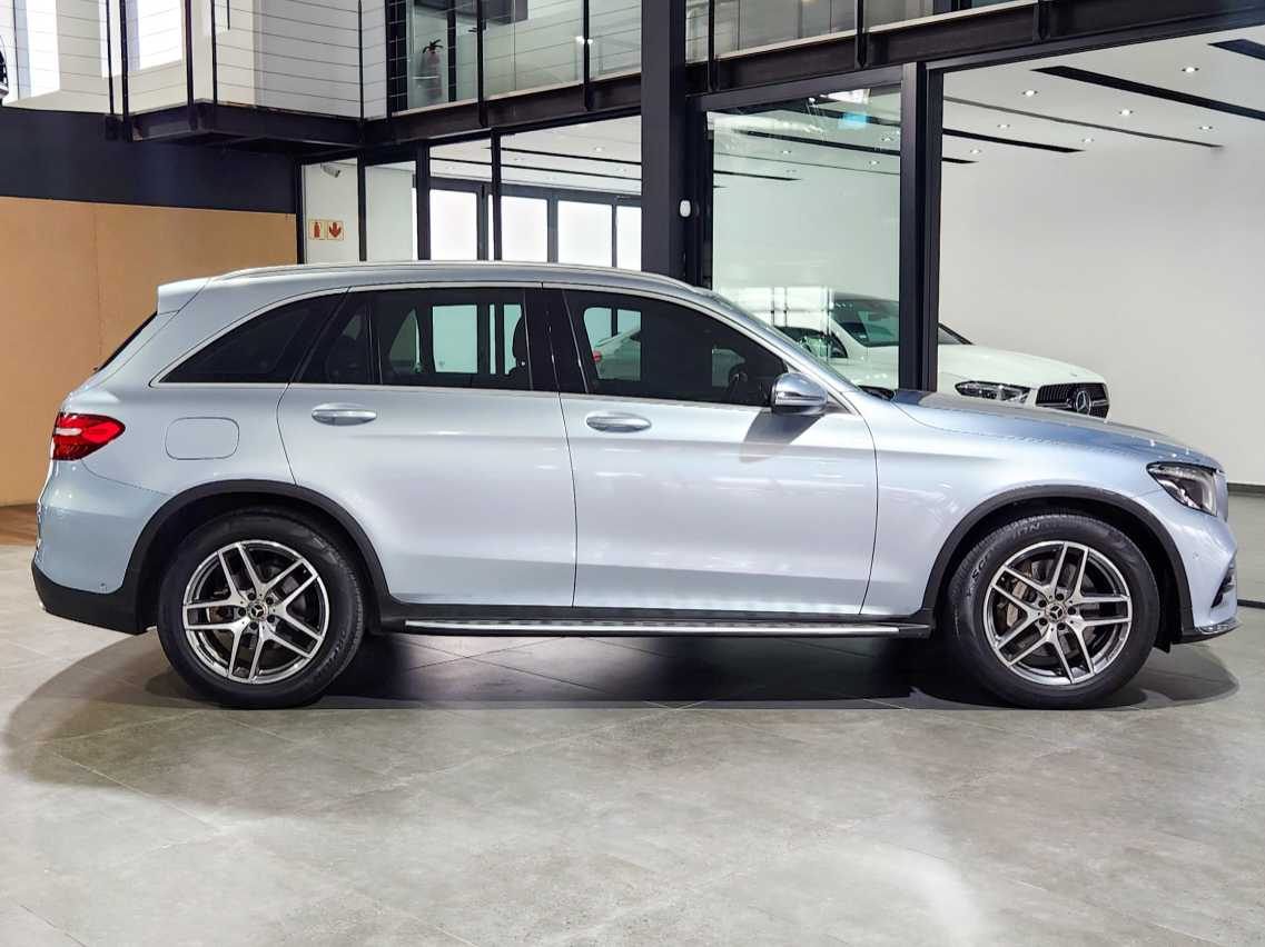 2017 MERCEDES-BENZ Glc 250d Amg - Image 3