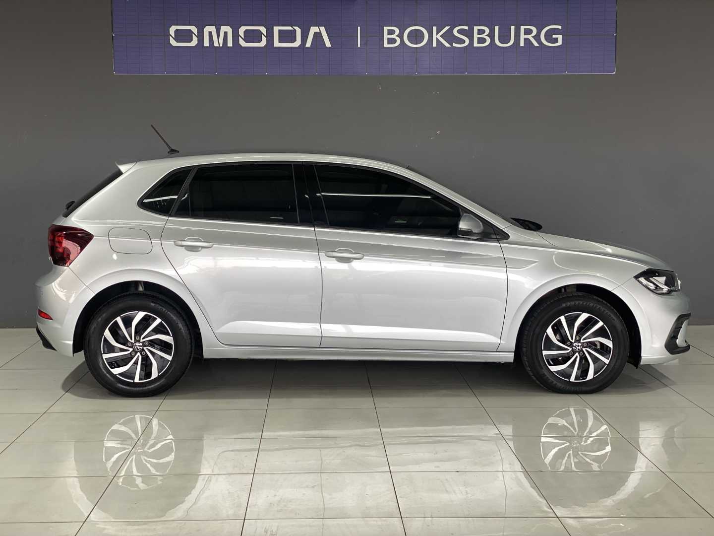 2024 VOLKSWAGEN Polo Playa / 1.0 Tsi Life - Image 4