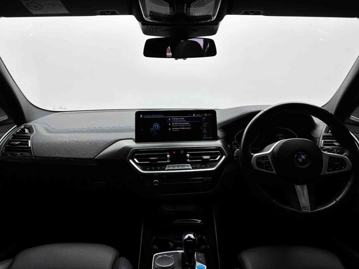 2023 BMW I3/I8/Ix Ix3 - Image 14