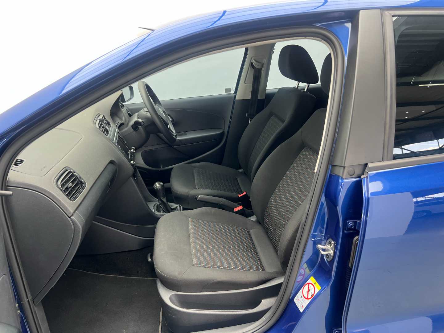 2024 VOLKSWAGEN Polo Vivo 1.4 Trendline (5dr) - Image 18