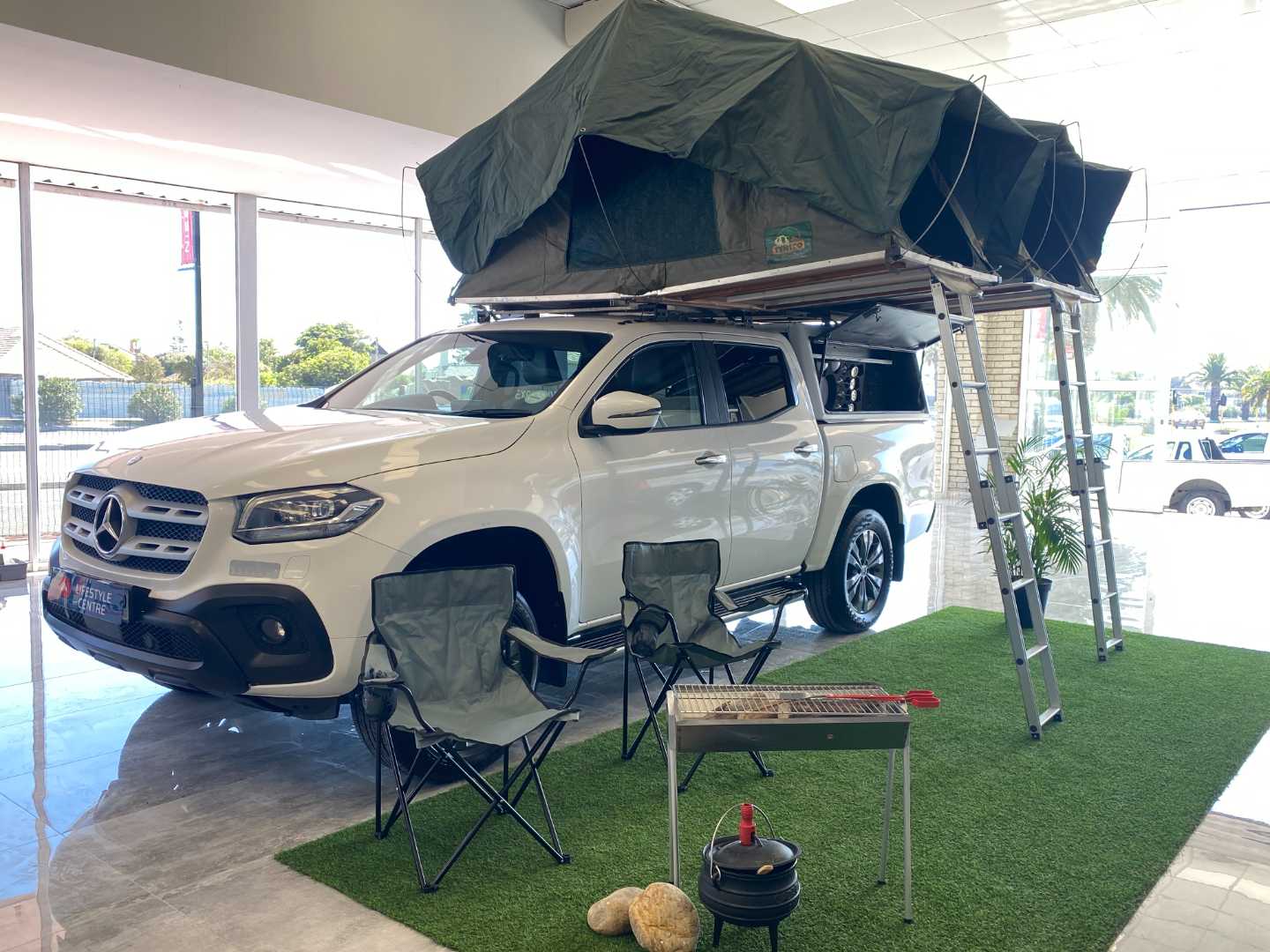 2019 MERCEDES-BENZ X250d 4x4 Progressive a/t Equip - Image 7