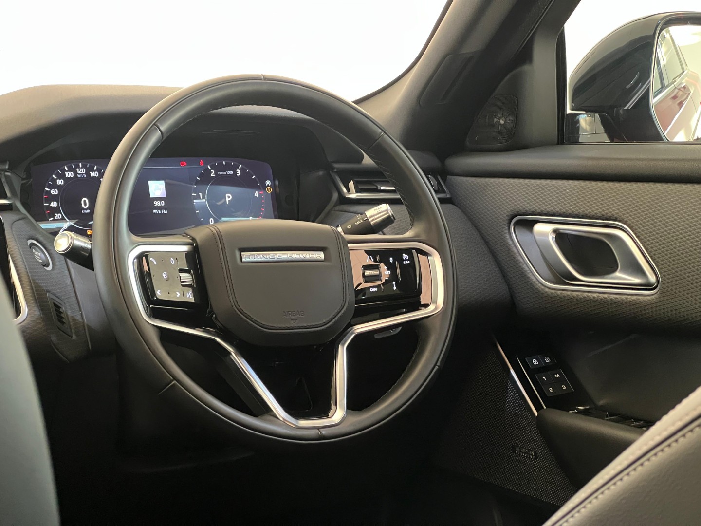 2021 Non Franchise Passenger Velar Range Rover 2.0d Se (D200) - Image 12