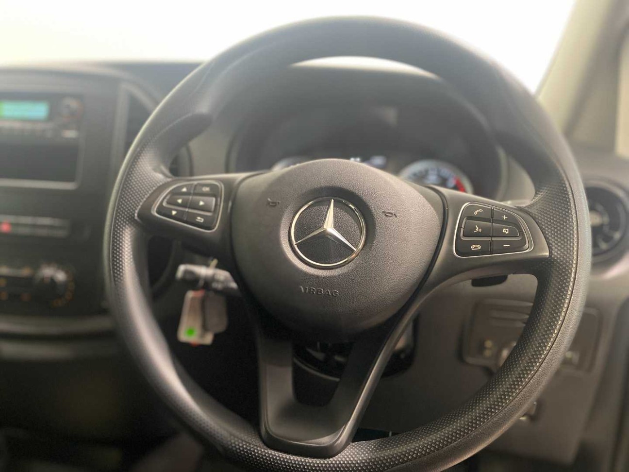 2023 MERCEDES-BENZ Vito / Viano Ml Gl 116 2.0 Cdi Tourer Pro a/t - Image 13