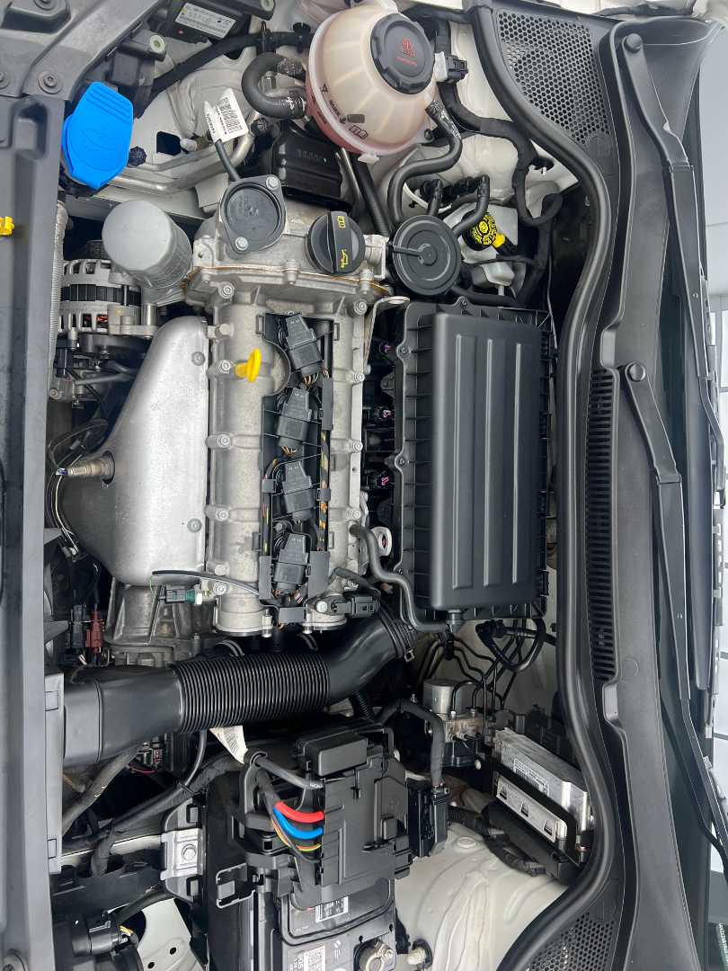 2024 VOLKSWAGEN Polo Vivo 1.6 Comfortline Tip (5dr) - Image 16