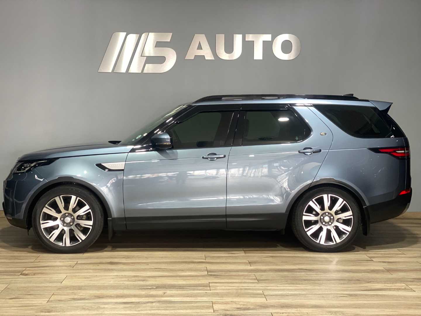 2019 LAND ROVER Discovery 3 / 4 3.0 Td6 Hse - Image 3