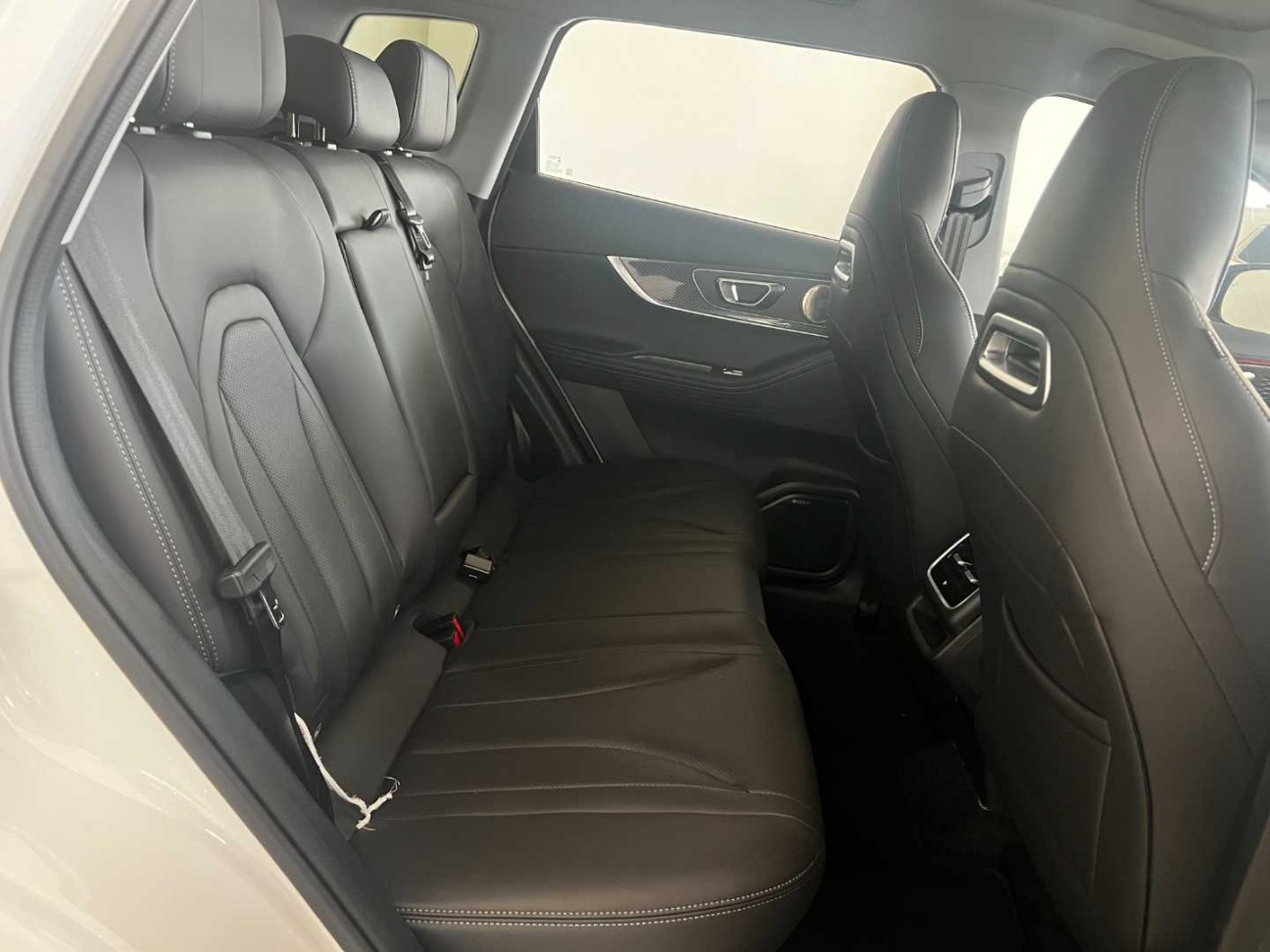 2025 Chery TIGGO 7 PRO MAX 1.6 TGDI 7DCT EXECUTIVE 2WD - Image 11