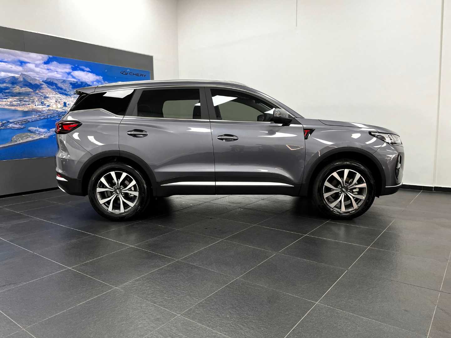 2025 CHERY Tiggo 7 Pro 1.5t Distinction Cvt - Image 3