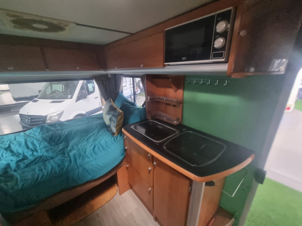 2018 IVECO Daily 6 Berth Motorhome - Image 18