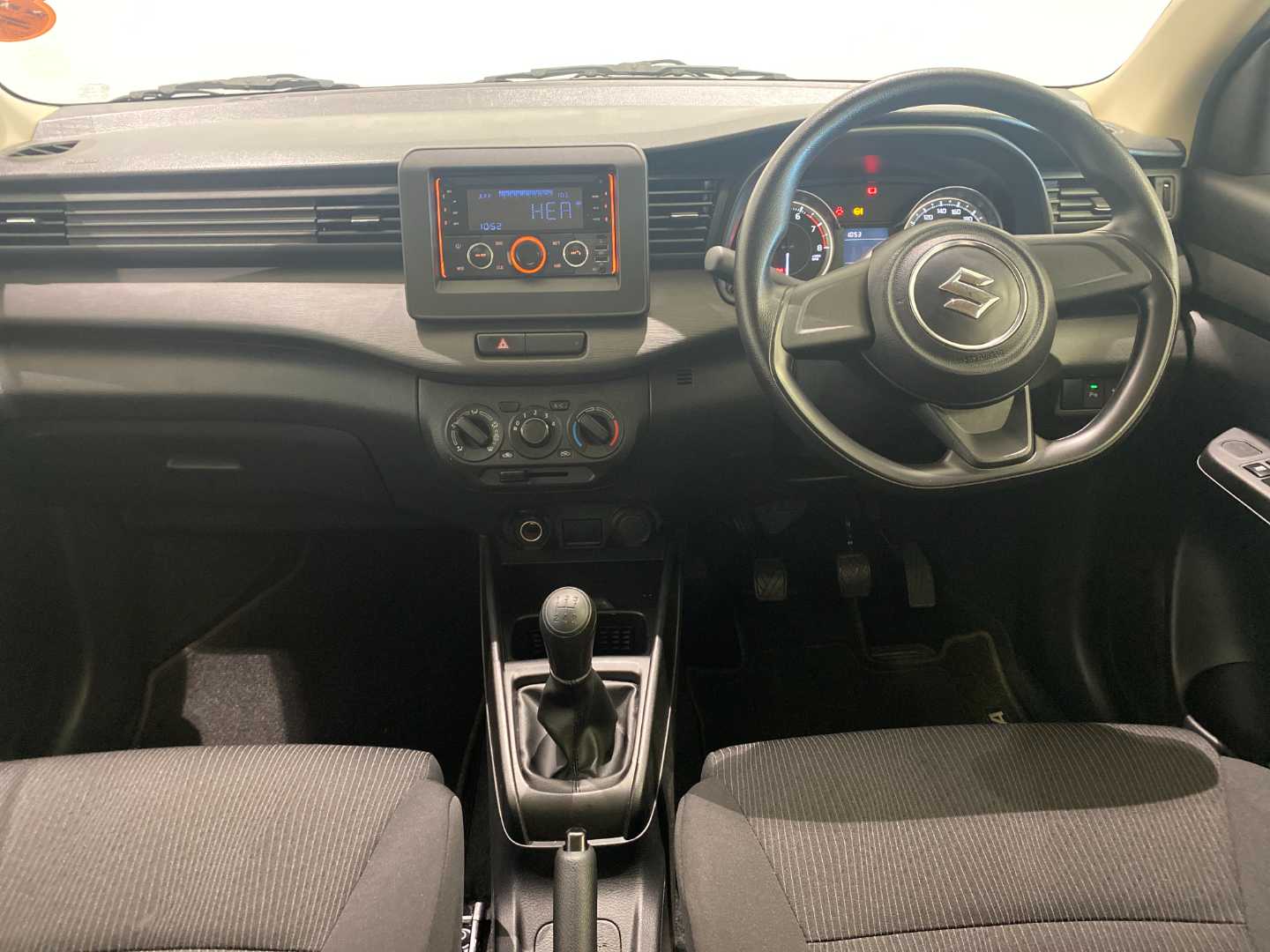 2025 SUZUKI Ertiga 1.5 Ga - Image 11