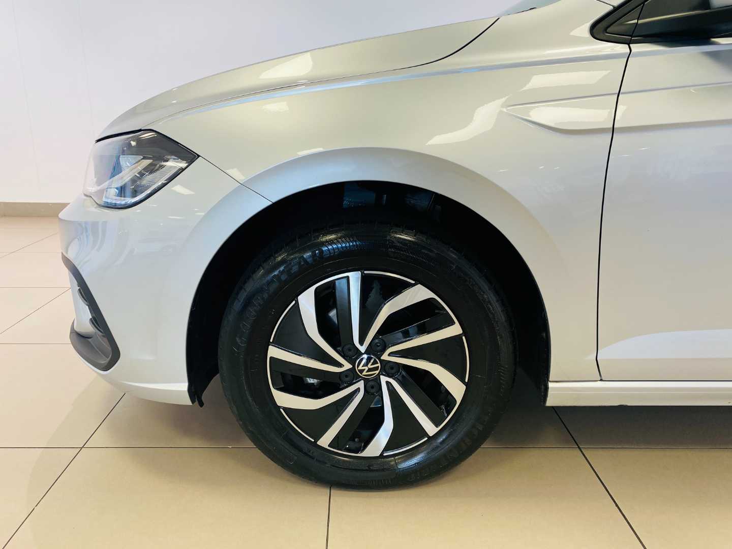 2024 VOLKSWAGEN Polo Playa / 1.0 Tsi Life Dsg - Image 7