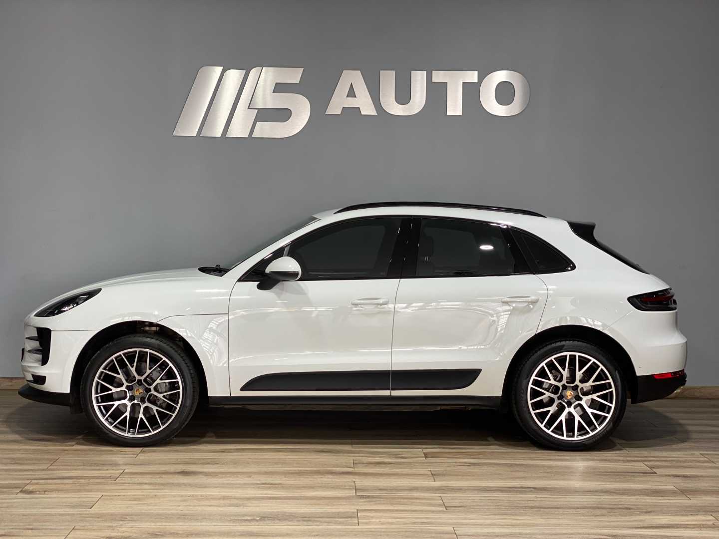 2019 PORSCHE Macan S - Image 3