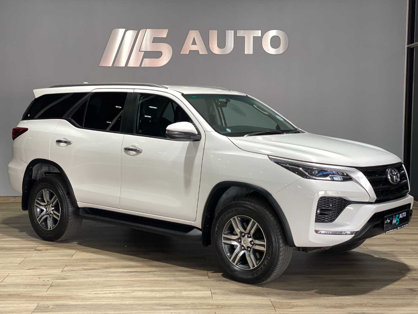 2022 TOYOTA Fortuner 2.4gd-6 R/B a/t