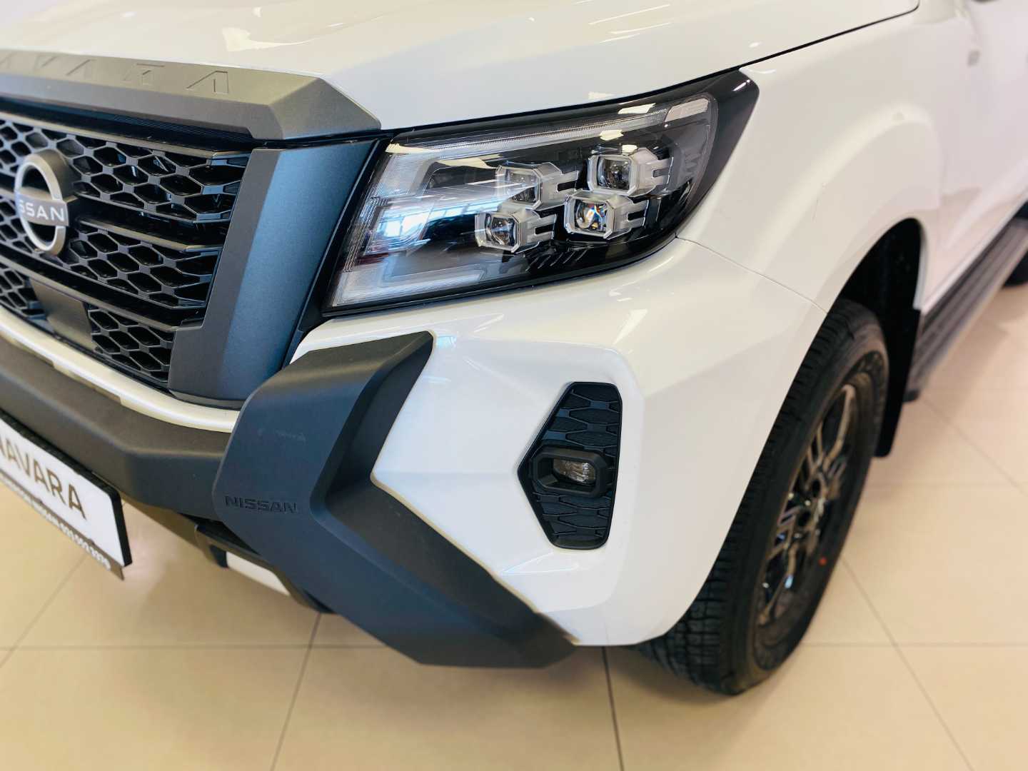 2025 NISSAN Navara 2.5d 4x4 Stealth at Dc - Image 18