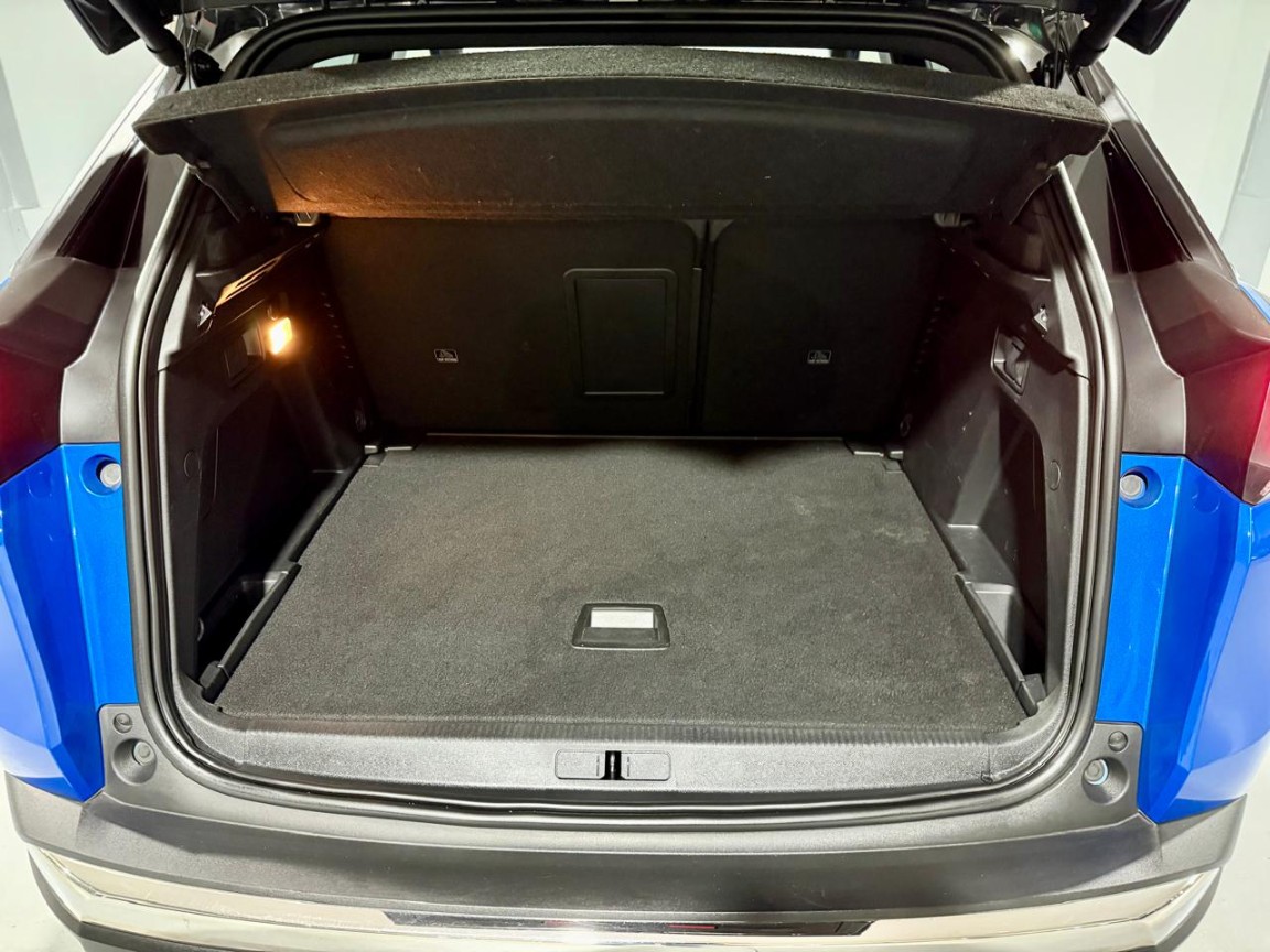 2022 PEUGEOT 3008 1.6t Gt a/t - Image 10