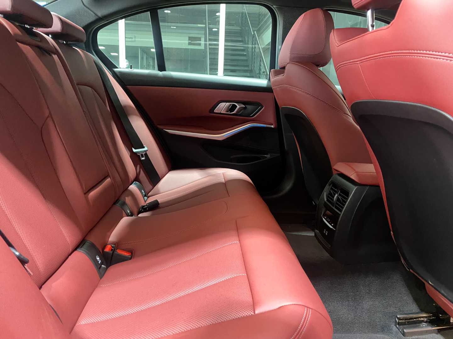 2024 BMW 3 Series (G20) 320d M Sport a/T - Image 10