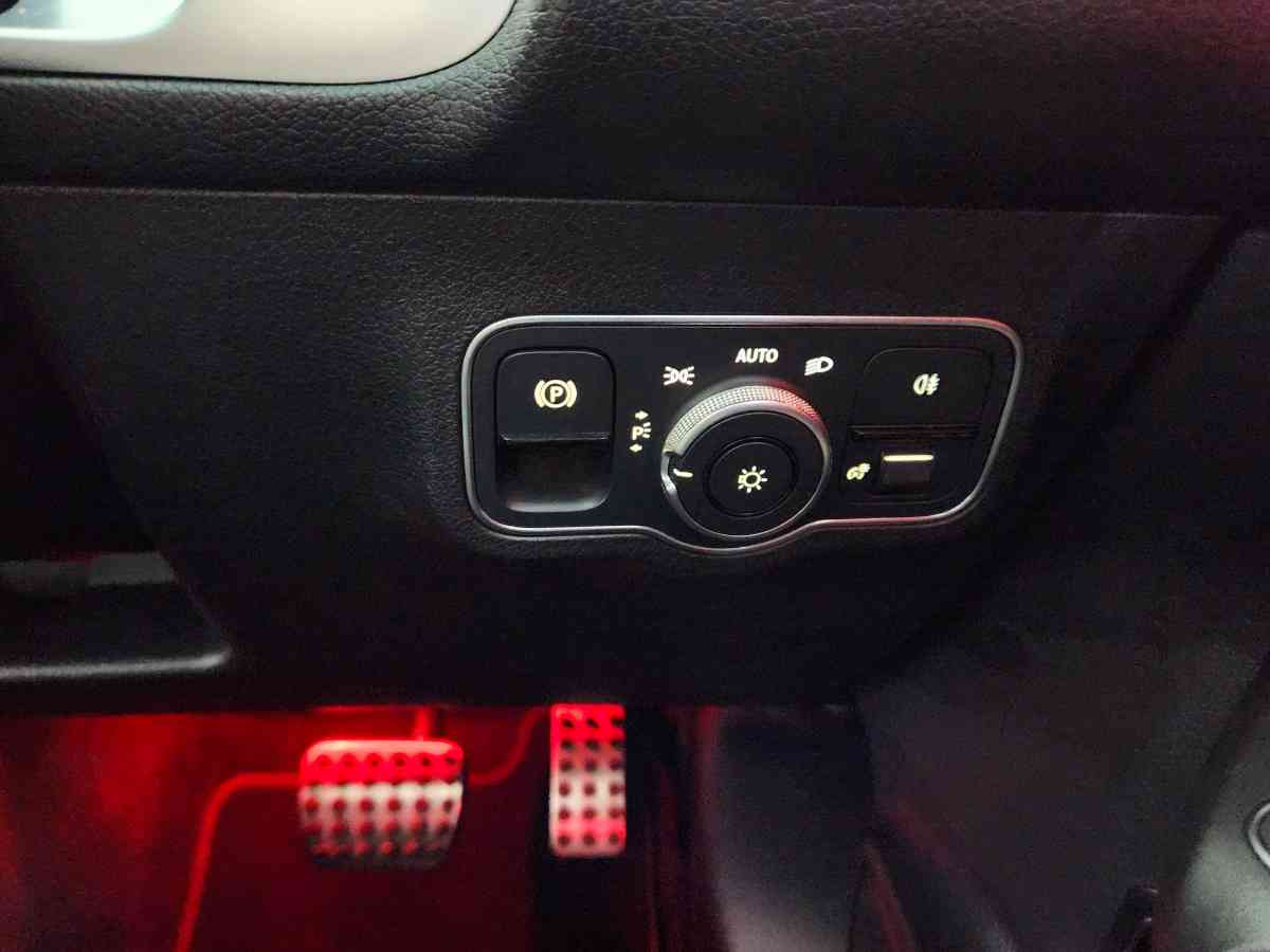 2023 Mercedes-Benz Passenger Mercedes-Benz GLB 250 (X247) ZA - Image 18