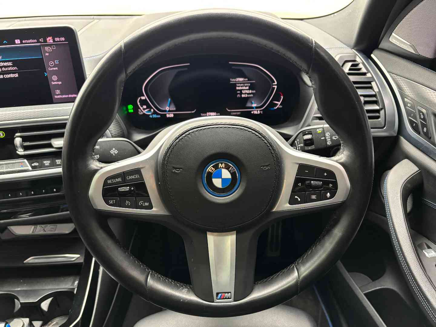 2023 BMW I3/I8/Ix Ix3 - Image 9
