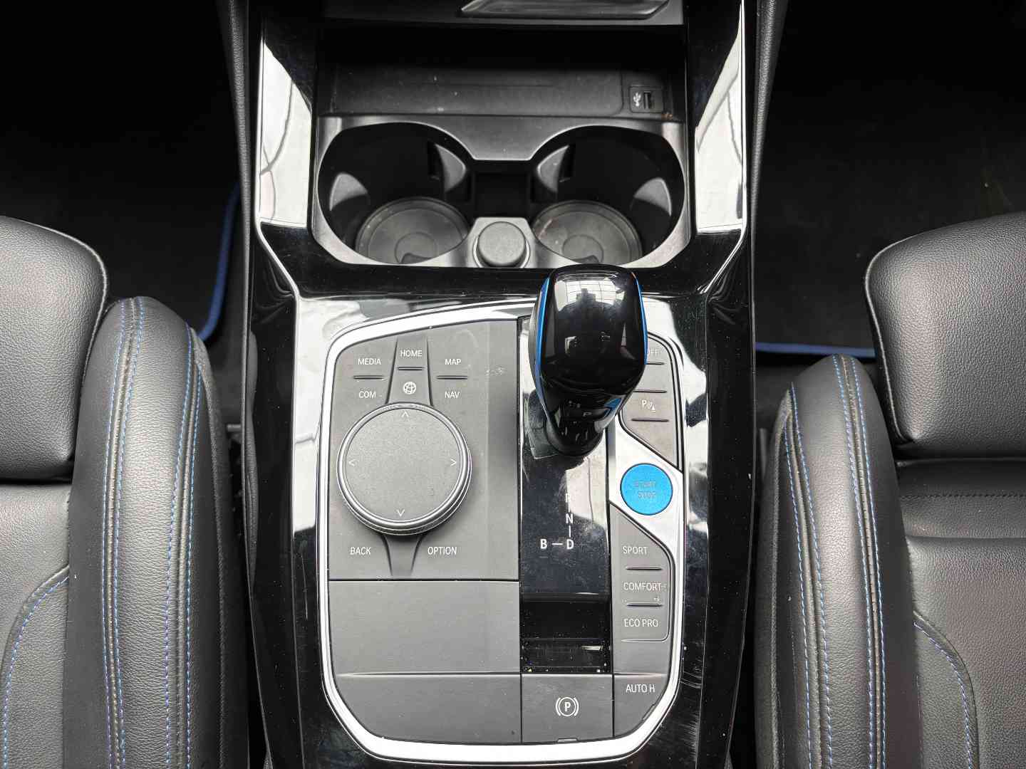 2023 BMW I3/I8/Ix Ix3 - Image 18