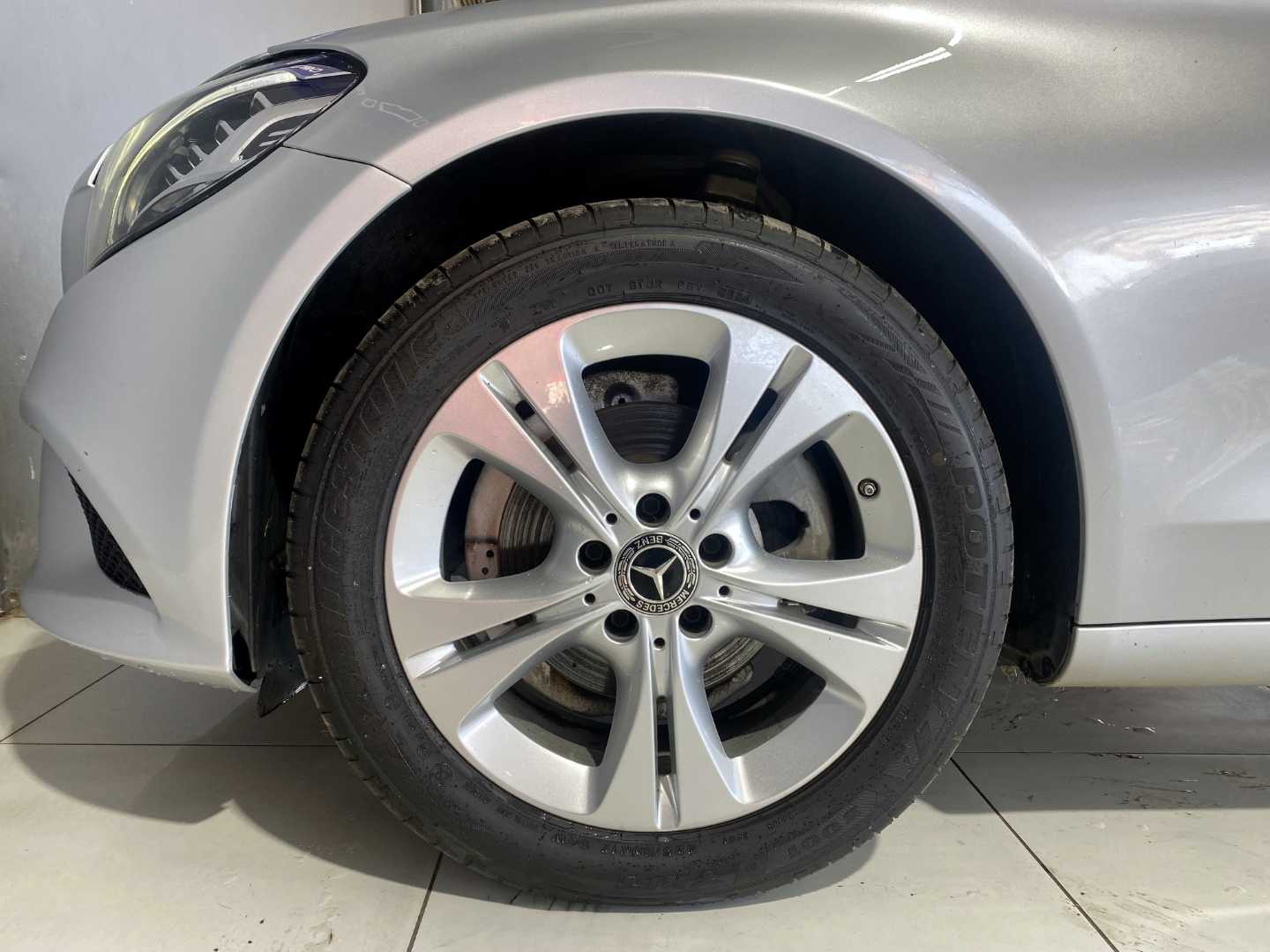 2020 MERCEDES-BENZ C Class (2014) C180 a/t - Image 6