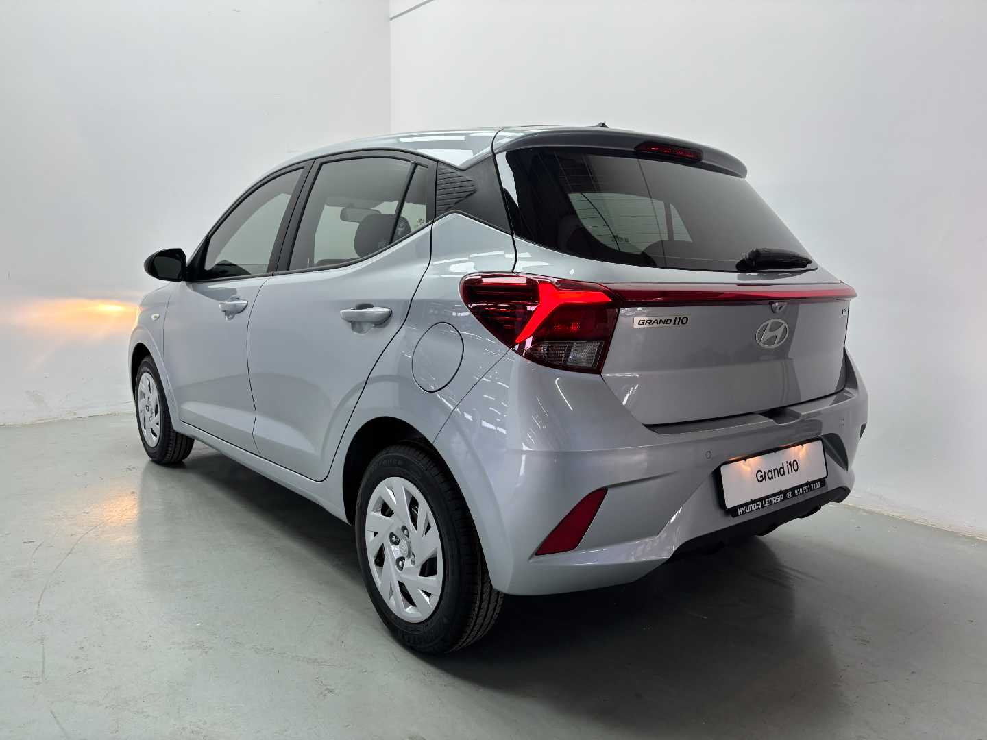 2025 HYUNDAI GRAND i10 PREMIUM A/T - Image 7