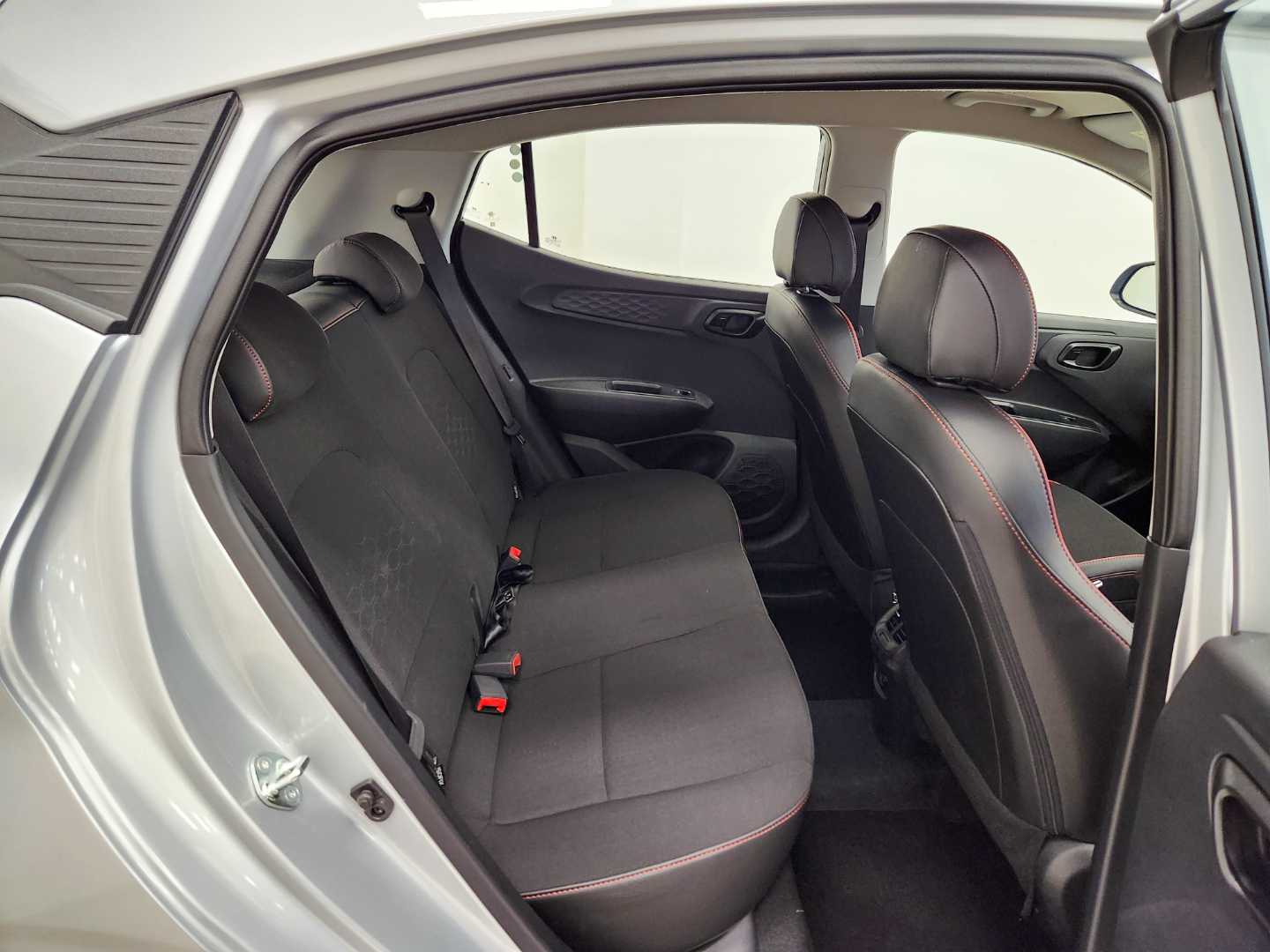 2025 HYUNDAI Grand I10 1.0 Premium M/T My24 - Image 17