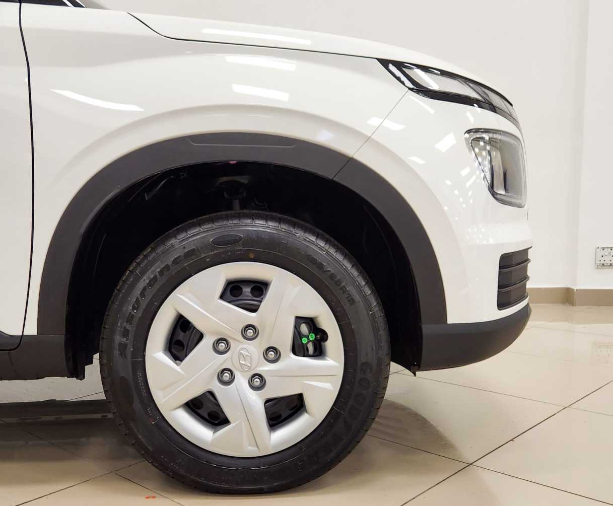 2025 HYUNDAI Venue 1.2 Premium - Image 7