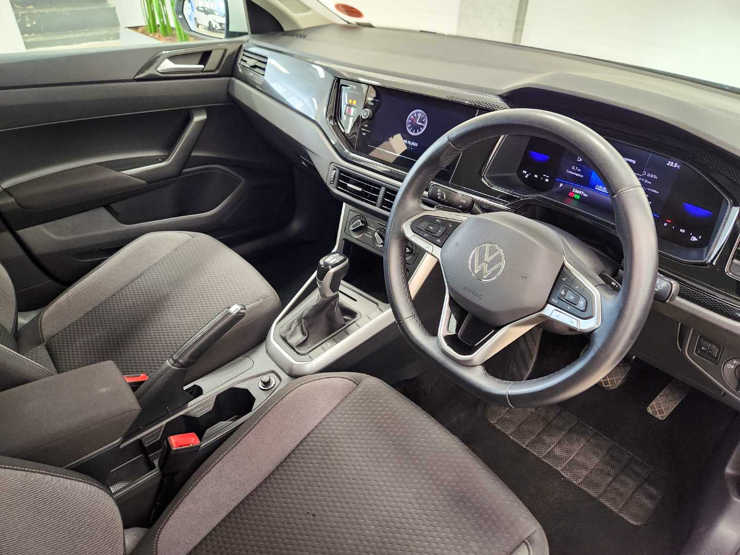2024 VOLKSWAGEN Polo Playa / 1.0 Tsi Life Dsg - Image 8