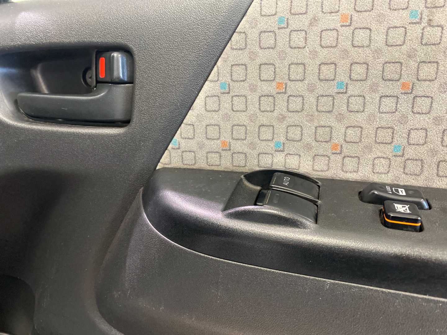 2024 TOYOTA Quantum Hiace 2.5 D-4d 14 Seat - Image 19