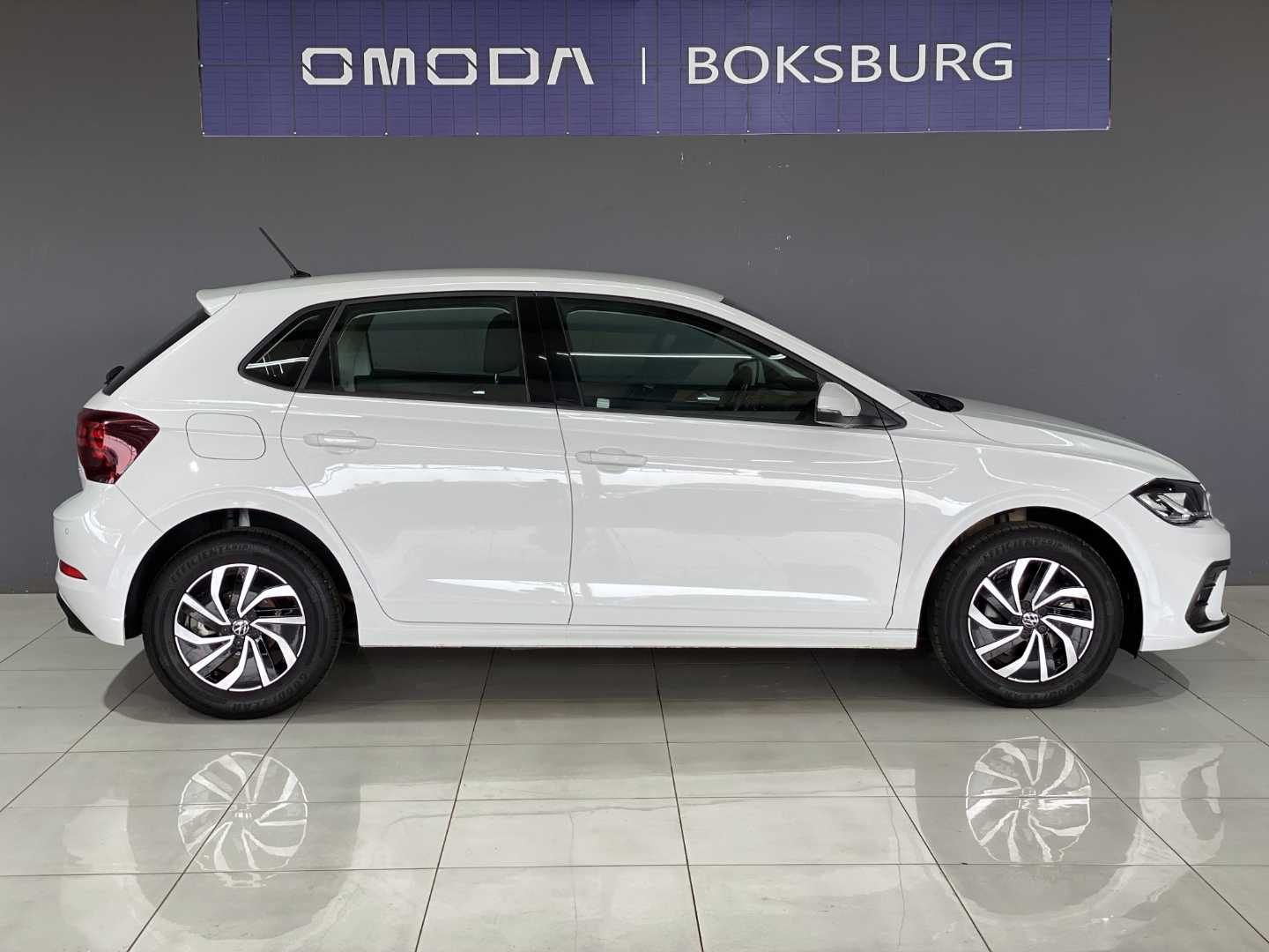 2024 VOLKSWAGEN Polo Playa / 1.0 Tsi Life - Image 4