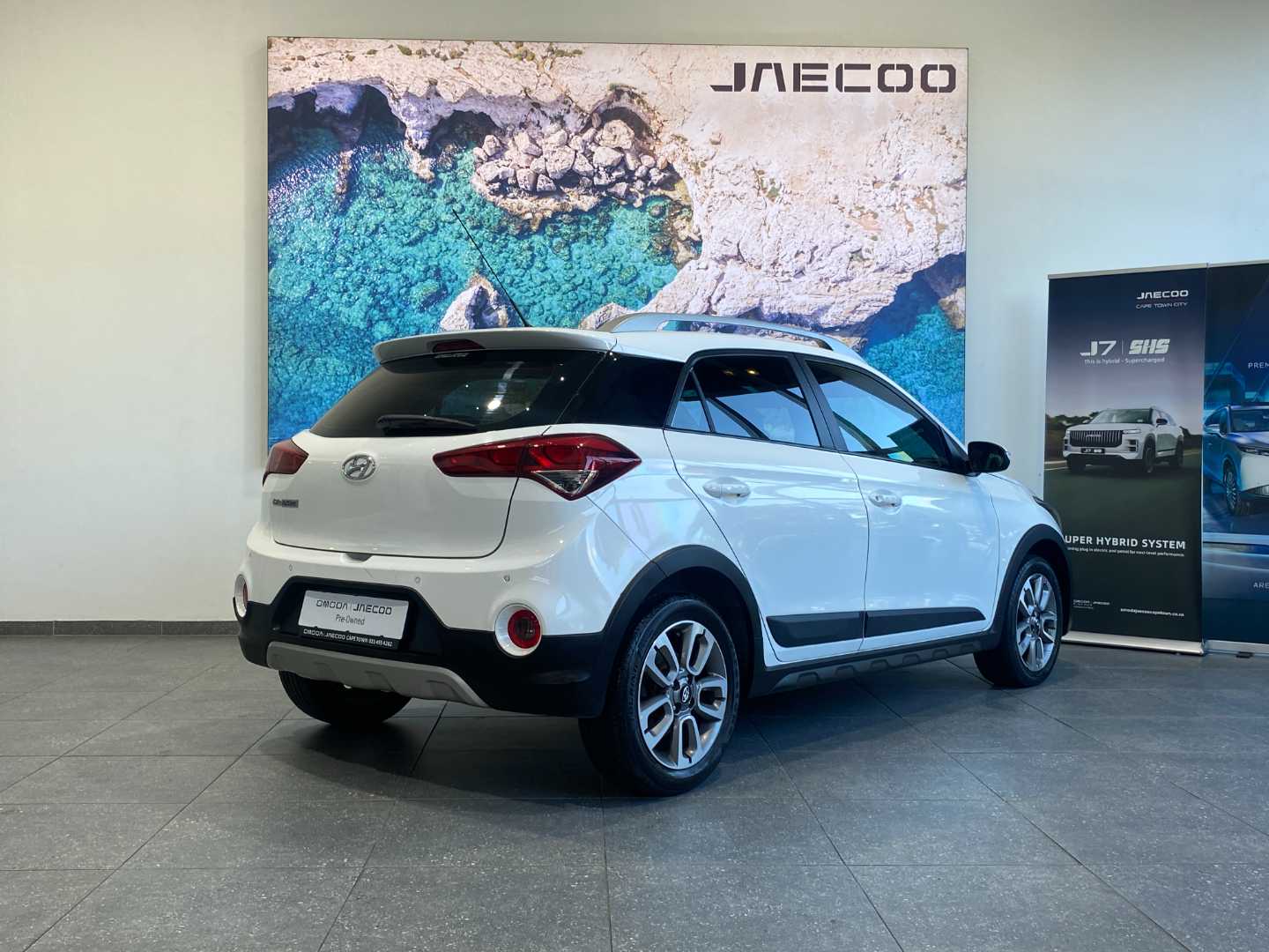 2021 HYUNDAI I10 / I20 I30 1.4 Active - Image 4
