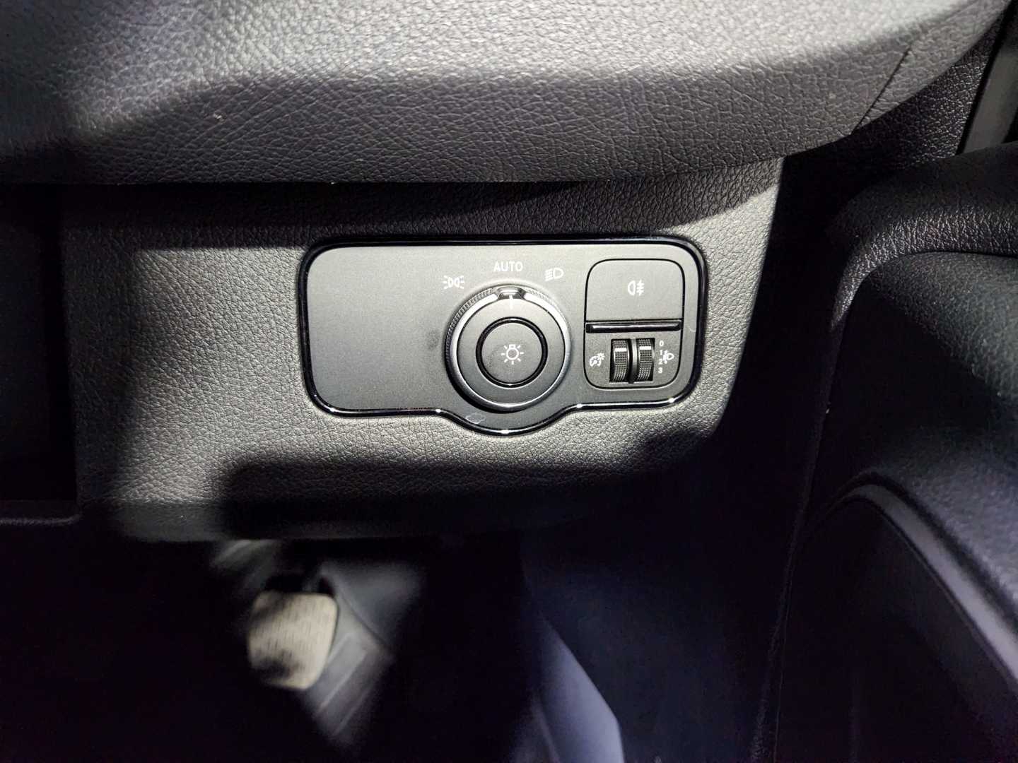 2024 Mercedes-Benz Medium Commercial MB 517 CDI Sprinter PV Long MY22 - Image 18