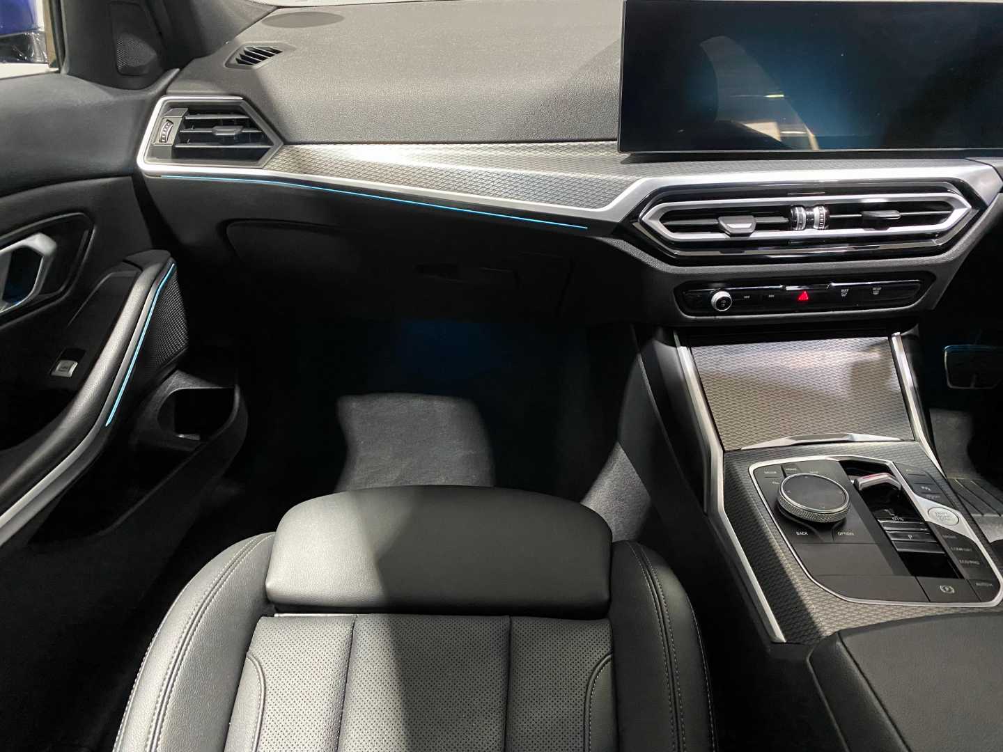 2024 BMW 3 Series (G20) 318i M Sport a/T - Image 15
