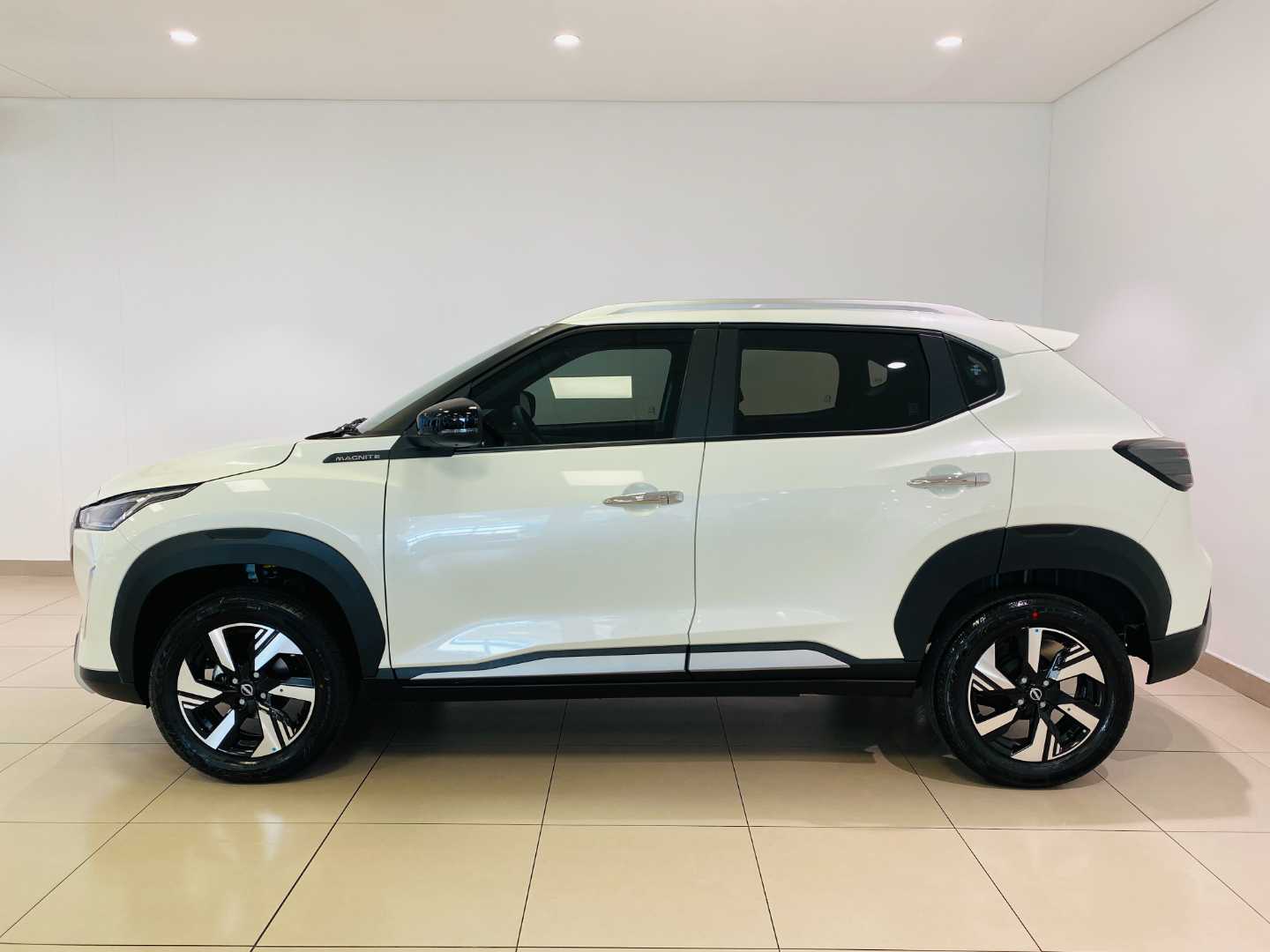 2025 NISSAN Magnite 1.0T Acenta MT - Image 6