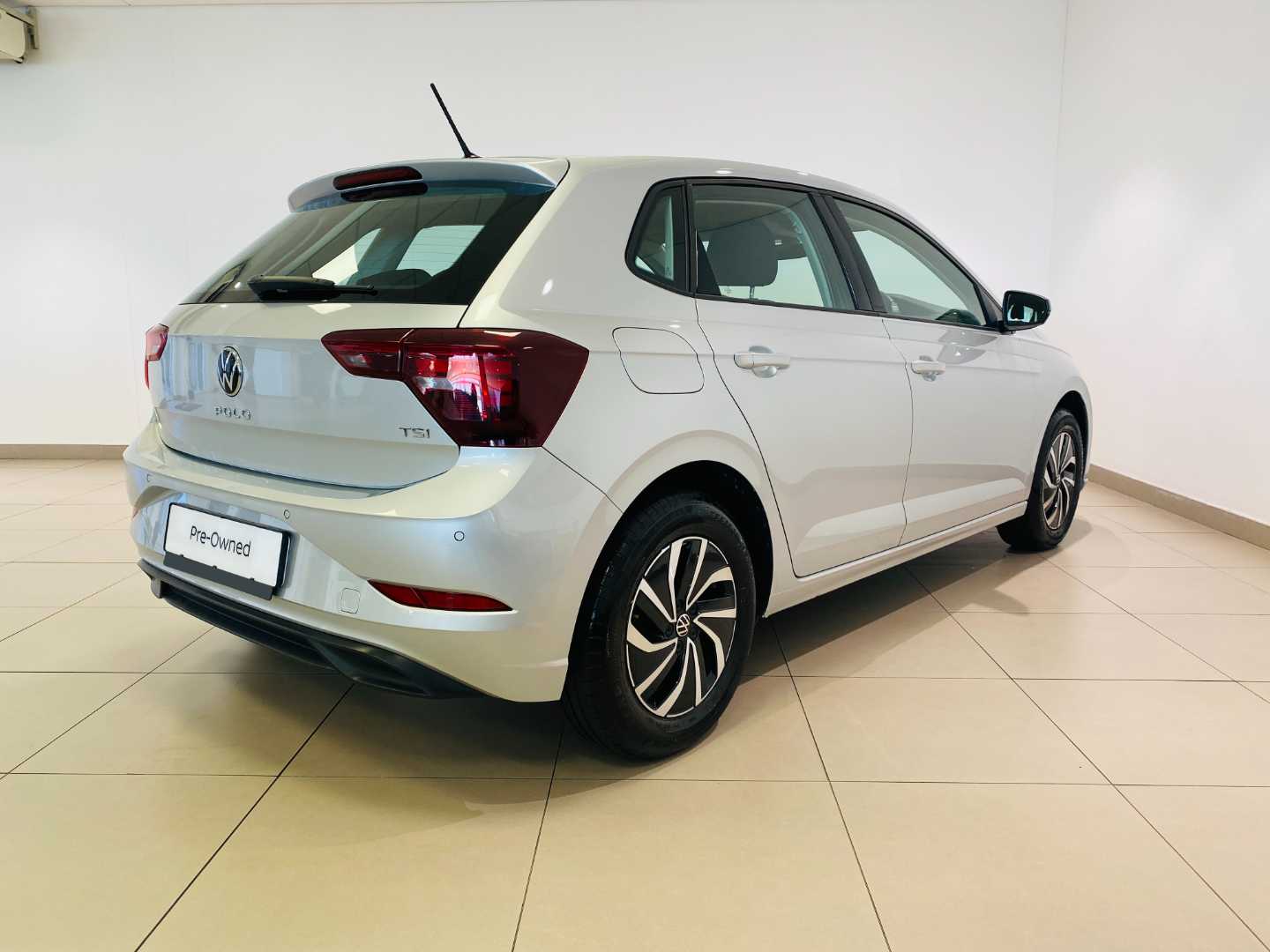 2024 VOLKSWAGEN Polo Playa / 1.0 Tsi Life Dsg - Image 4